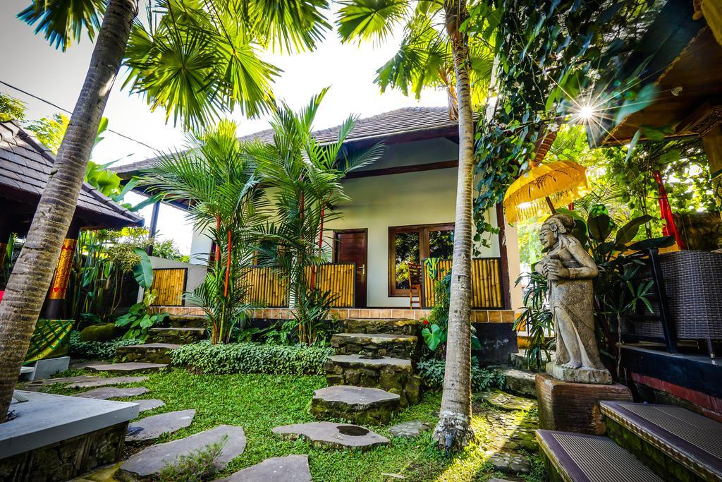 Bisma Sari Resort Ubud Exterior foto