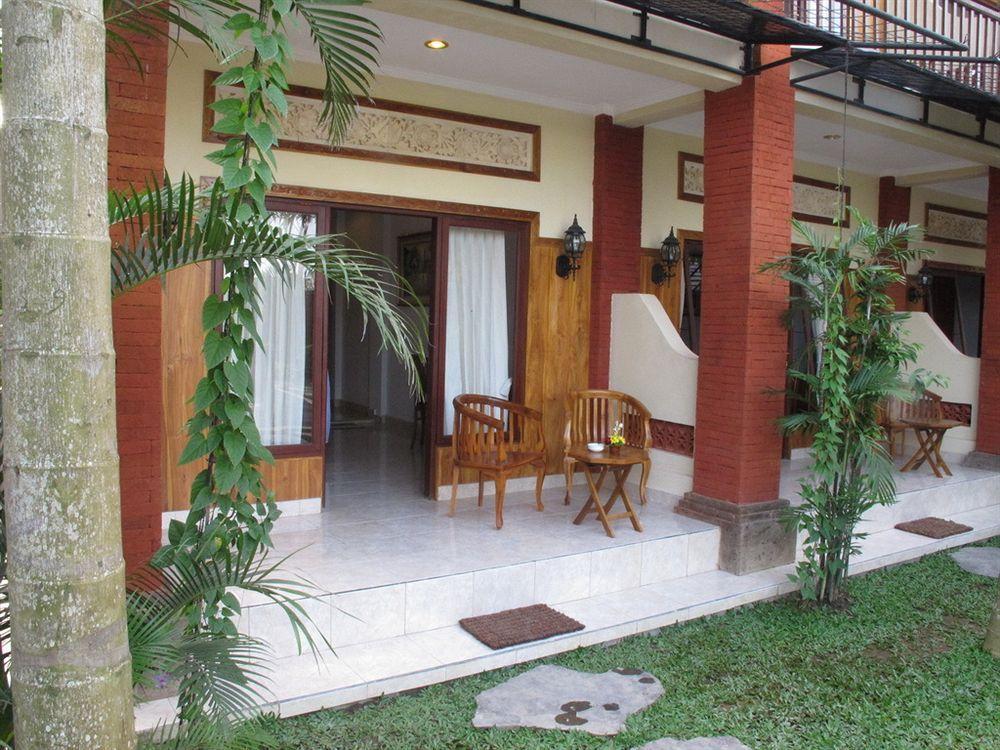 Bisma Sari Resort Ubud Exterior foto